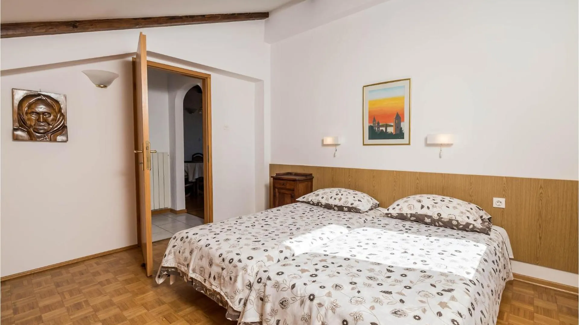 Nice Apartment In Lovran With Kitchen